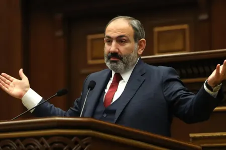 "Qarabağsız və Rusiyasız yeni Ermənistan qurulur" - Melkonyan