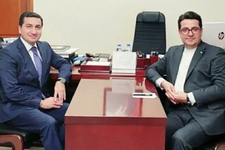 Hikmət Hacıyev İranın ölkəmizdəki səfiri ilə - GÖRÜŞDÜ