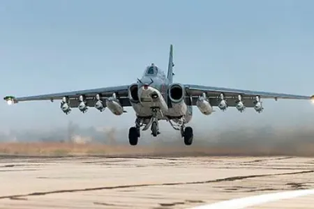 Rusiyaya məxsus Su-25 təyyarəsi - VURULDU