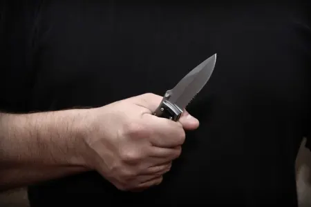 Sumqayıtda iki nəfər bıçaqlanıb