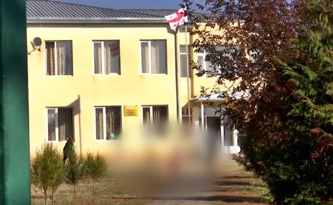 10 yaşlı qız HƏDƏLƏNİR: - Əks halda qardaşı... — FOTO