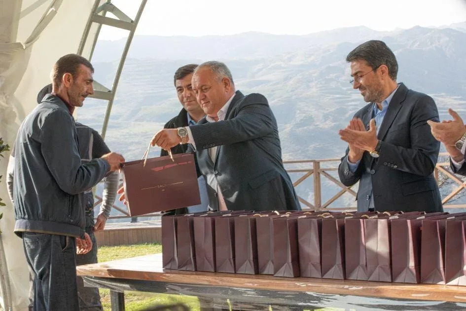 Laçında məskunlaşan ailələrə açarlar - təqdim olundu - FOTO