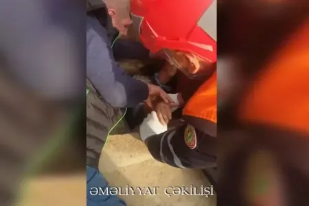 Bakıda quyuya düşən 85 yaşlı qadın belə xilas edildi - ANBAAN VİDEO