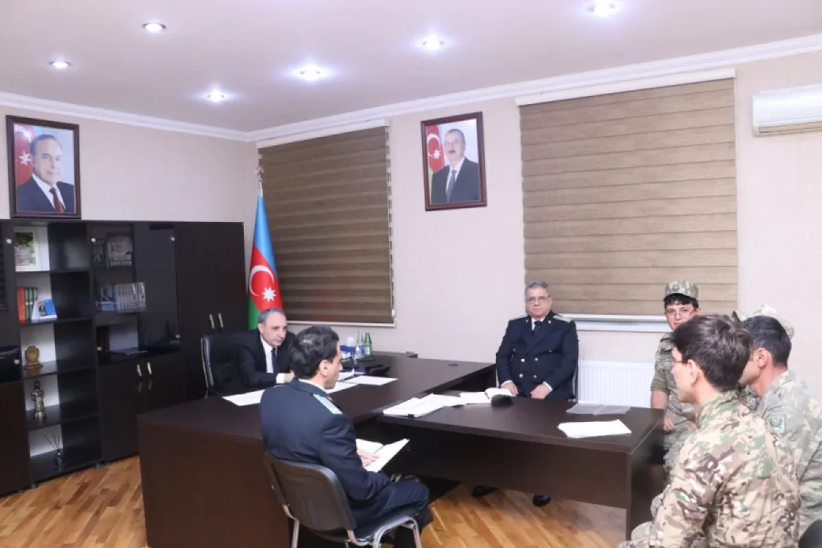 Baş prokuror görüş keçirdi - FOTO