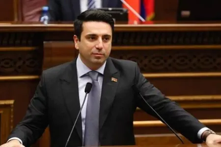 Simonyan onu "porno ulduz" adlandıran jurnalisti və keçmiş səfiri - MƏHKƏMƏYƏ VERDİ