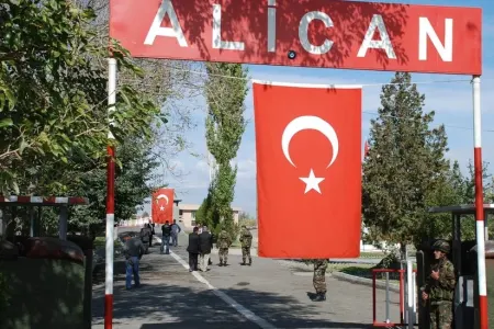 Türkiyə-Ermənistan sərhədi bu şəxslər üçün - AÇILACAQ