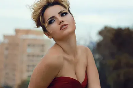“Pullu kişi tap, ev, maşın aldır” - Cəmilə Tağızadə “Könüllü danış”da