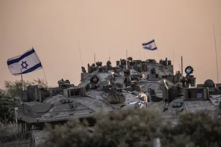 İsrail ordusu Qəzzanı tam mühasirəyə aldı