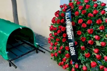 Əməkdar artistin qızı vəfat etdi - FOTO