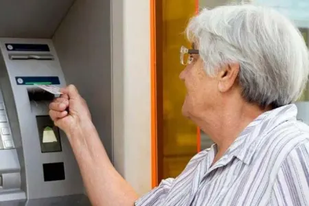 Pensiya yaşı 55 OLARSA...– Nə qədər şəxs təqaüd ala biləcək? - – RƏSMİ STATİSTİKA