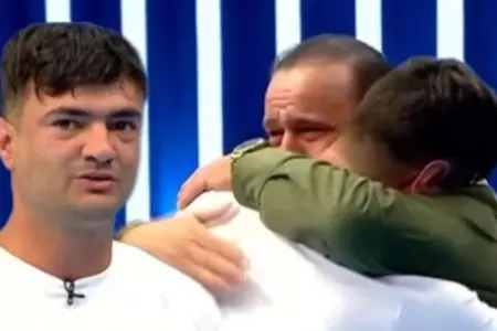 Müğənni Tacir Şahmalıoğlu 31 il sonra şəhid qardaşının oğlu ilə görüşdü - VİDEO