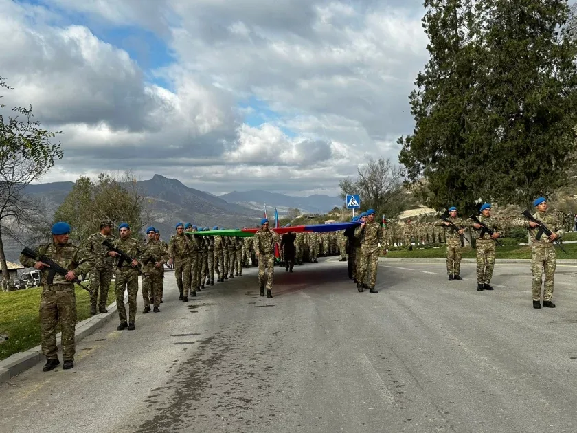 Laçında Zəfər günü ilə bağlı yürüş keçirildi - FOTO