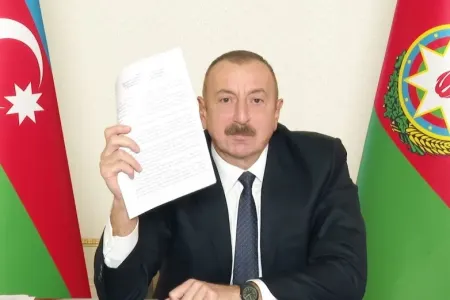 "Ermənistan kapitulyasiya aktına imza atdı deyə biz müharibəni dayandırdıq" - VİDEO