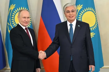 Putin görüş zamanı iki dəfə - SƏHV ETDİ