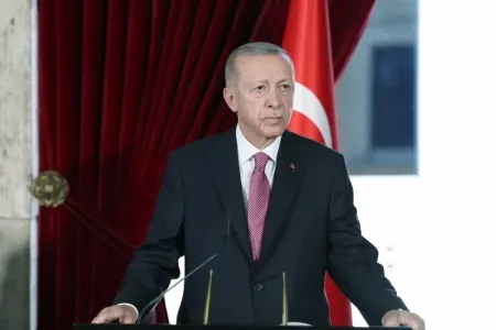 Ərdoğan Azərbaycanla bağlı 100 milyonluq sazişi təsdiqlədi