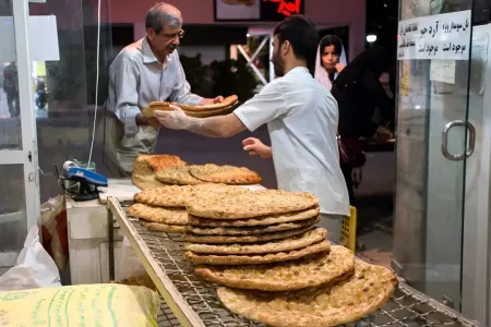 İranda çörək 40% bahalaşdı