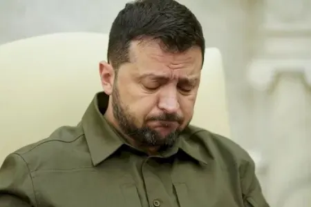 Zelenski tənqid olundu: - “Sən bitdin, get Putinlə danış!”