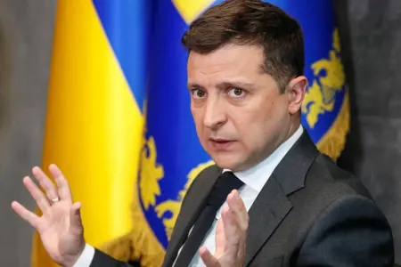 Xaos, parçalanma, çevriliş: - Zelenski xəbərdarlıq etdi