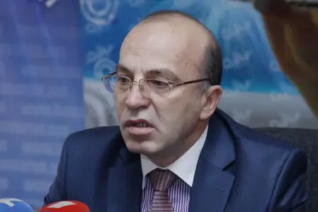 "Rusiya ilə oyun oynamaq intihar deməkdir" - erməni ekspert