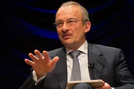 Rusiya keçmiş nazir müavinini axtarışa verdi