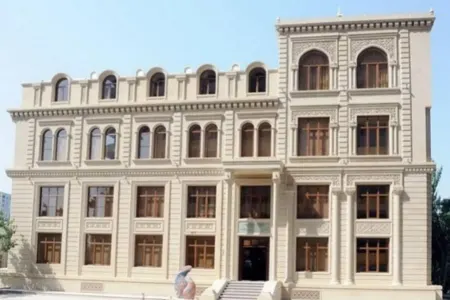 "Fransa Ermənistanı dəstəkləməklə buna şərik olur"