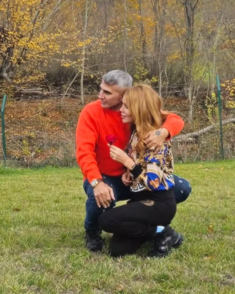 “Yananın biri də sən olursan” - Xoşqədəm Hidayətqızı