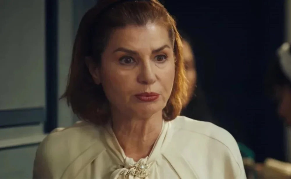 Məşhur aktrisada xərçəng aşkarlandı - FOTO