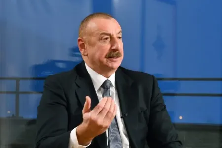 Ermənilər məscidlərimizi yerlə-yeksan edib - Prezident