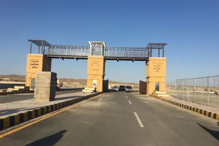 İranla sərhəddə yeni buraxılış məntəqələri inşa ediləcək