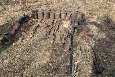 Zəngilanda 18 mina, 8 silah aşkarlanıb