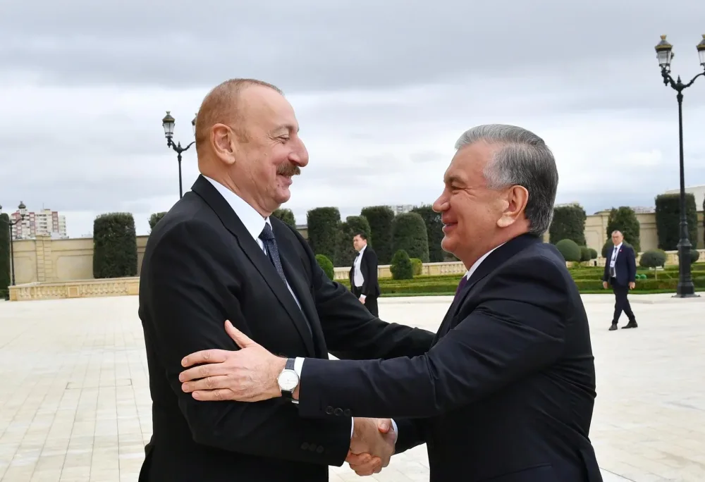 Prezident özbəkistanlı həmkarı ilə görüşdü - FOTO