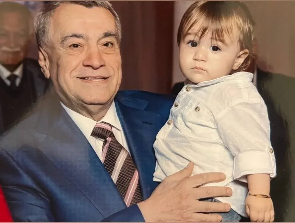 Safuradan nazir qayınatası ilə bağlı paylaşım - FOTO