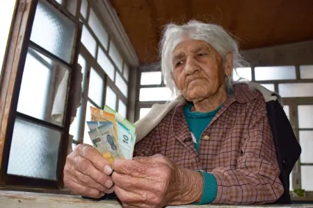 Pensiyalarla bağlı qaydalarda yeni - DƏYİŞİKLİKLƏR