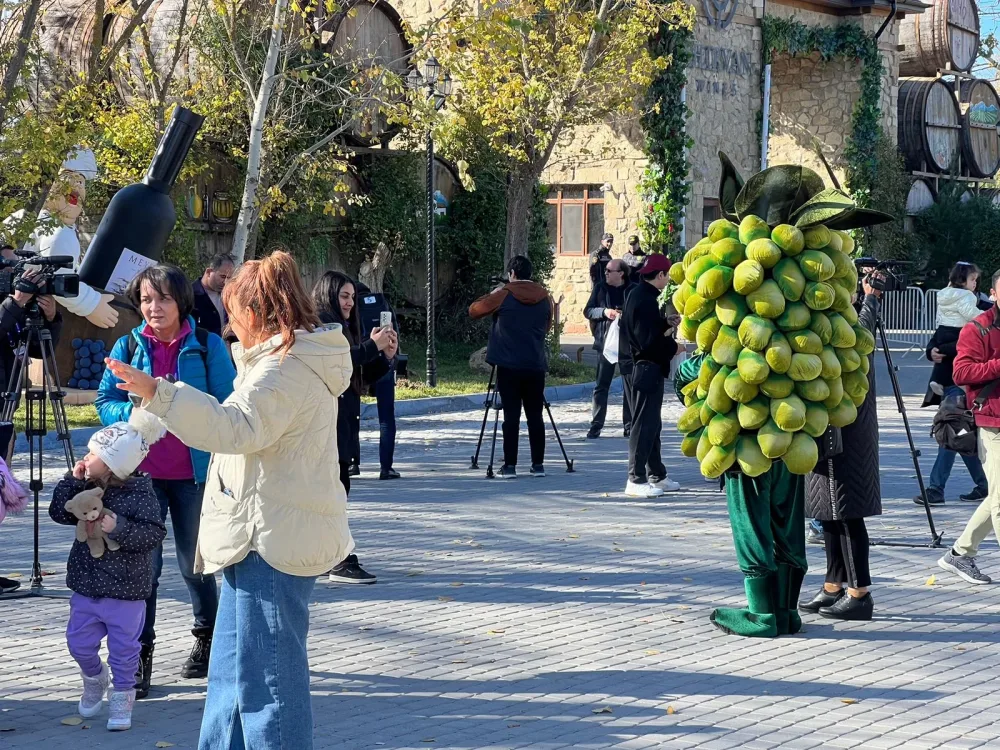 Şamaxıda İkinci Üzüm və Şərab Festivalı - BAŞLADI - VİDEO