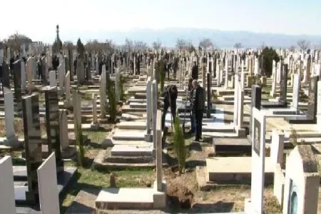 Azərbaycanda qəbiristanlıqda BİABIRÇILIQ - VİDEO