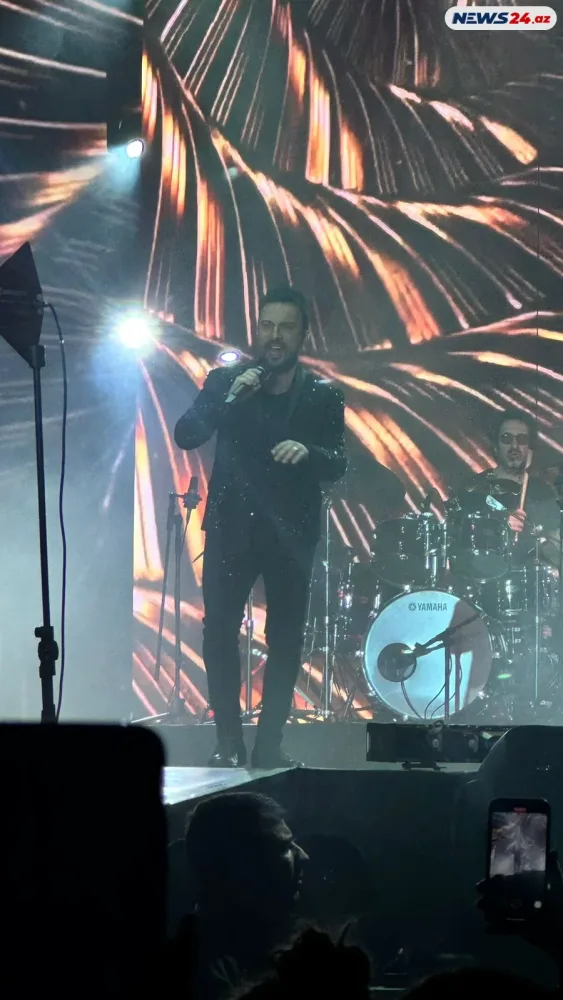 Tarkan illər sonra Bakıda - FOTOLAR