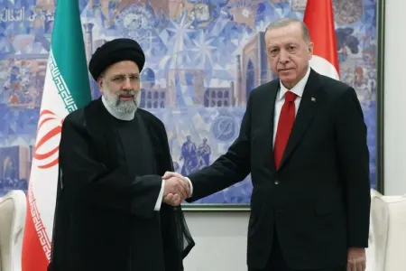 Ərdoğan Rəisi ilə Qəzzanı müzakirə edib
