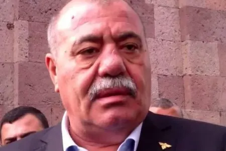 Xocalı qatili olan erməni general oğru çıxdı