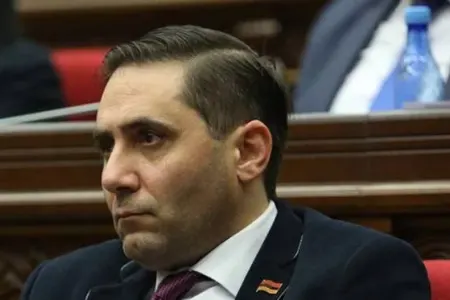 "Ermənistan addım atmır, ya yağlayır, ya da... ” - erməni politoloq