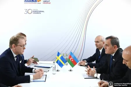XİN başçıları regiondakı son durumu müzakirə etdi