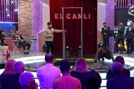 Aparıcı Elcan efrdə "jim" vurdu - VİDEO