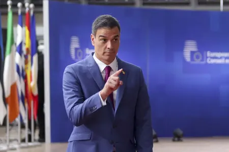 İsrail Madriddəki səfirini geri çağırdı