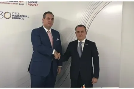 Azərbaycan və Monteneqro XİN başçıları görüşdü - YENİLƏNDİ