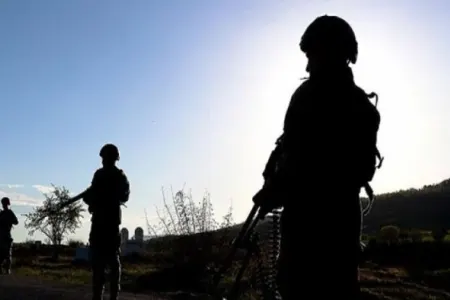 Türkiyə ordusu 3 terrorçunu - MƏHV ETDİ