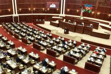 Deputatlar Qərbi Azərbaycan üçün toplanır