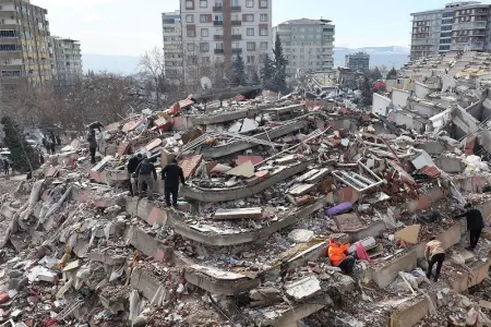 İstanbulla bağlı DƏHŞƏTLİ PROQNOZ: - “Dağıdıcı zəlzələ gözləyirik...”