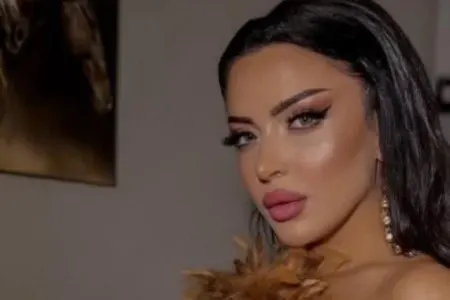 Vəfa Şərifovanın keçmişini efirdə AÇIB TÖKDÜ: Onunla tanış olanda... - VİDEO