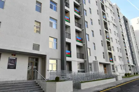Hərbçilərə ev verilməsi üçün gələn ilin büdcəsindən maliyyə ayrılıb