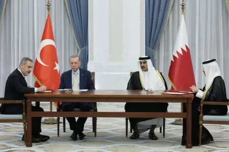 Türkiyə ilə Qətər arasında 11 sənəd imzalandı