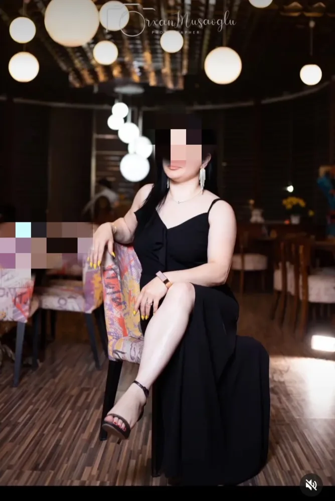 TƏCİLİ!!! Tovuzda xəstələrin icbari sığortası müğənniyə tapşırılıb? - FOTOLAR